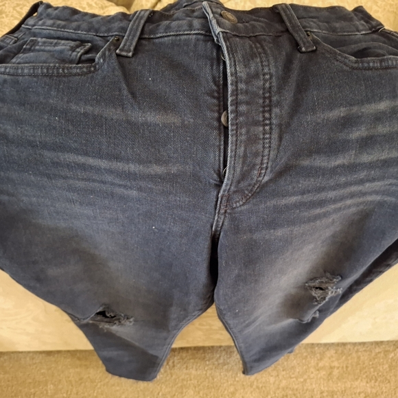 Old Navy Women's Black O.G. Straight Leg High Rise Ripped Jeans - Picture 7 of 7